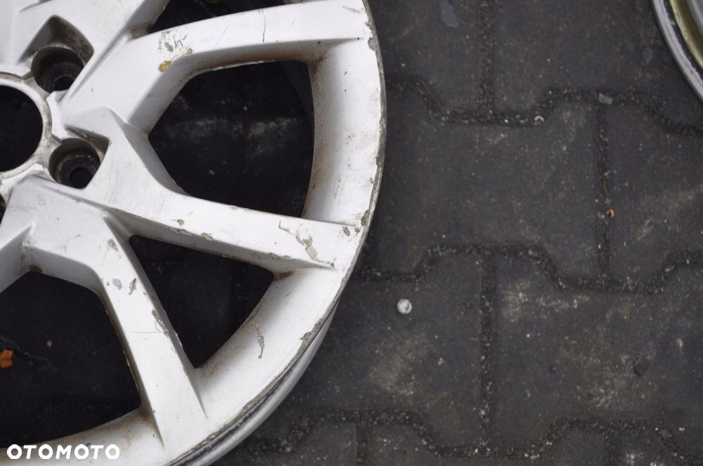 AUDI  FELGI ALUMINIOWE 18 8.5J ET29 5x112 - 9