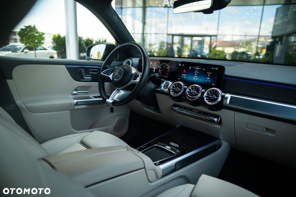 Mercedes-Benz GLB 200 Progressive 7G-DCT - 21