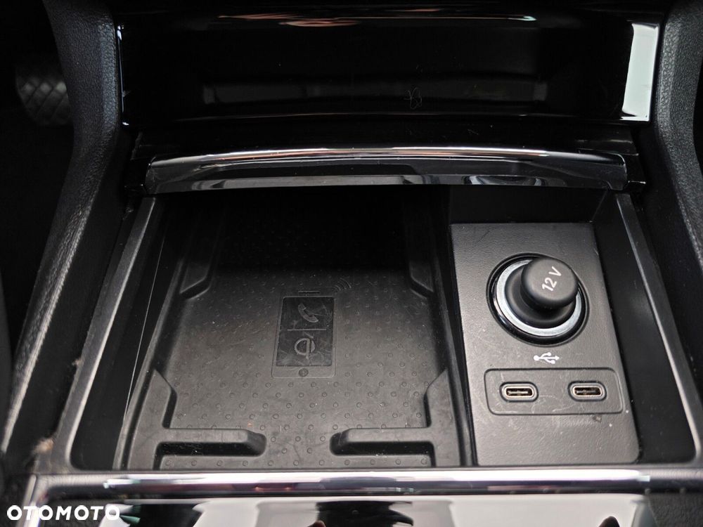 Skoda Karoq 1.5 TSI ACT 4x2 Style DSG - 30