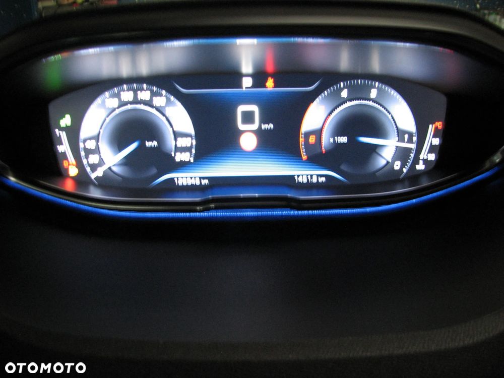 Peugeot 3008 BlueHDi 130 Stop & Start EAT8 Allure - 31