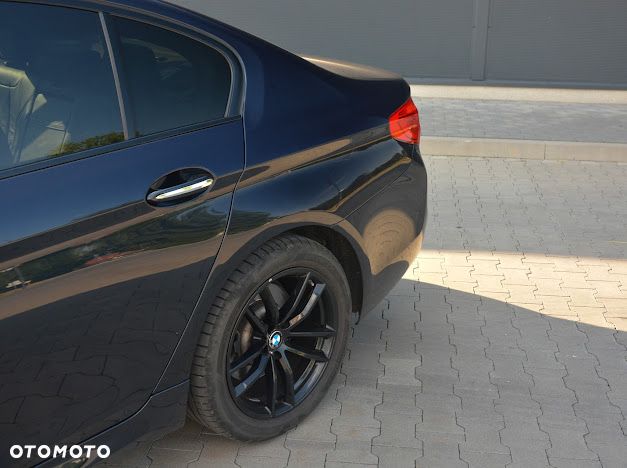 BMW Seria 5 520d xDrive M Sport sport - 7