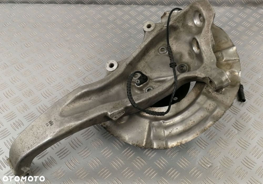 zwrotnica piasta łożysko czujnik prawy przód BMW 7 F01 F02 750i 4,4 EUROPA - 4