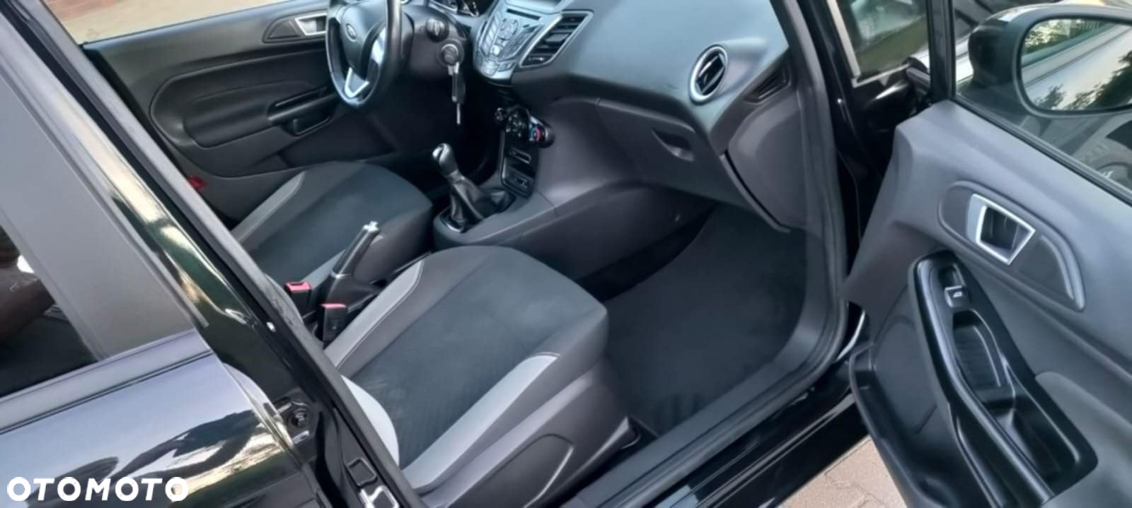 Ford Fiesta 1.0 EcoBoost Trend - 12