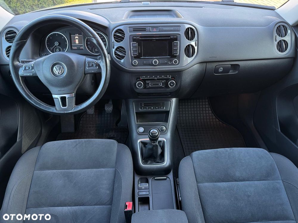 Volkswagen Tiguan 2.0 TDI DPF 4Motion BlueMotion Technology Sport & Style - 6