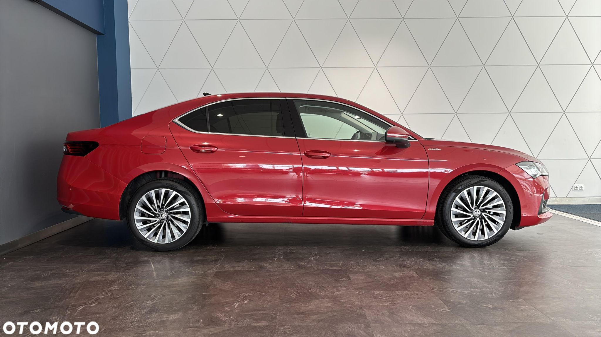 Skoda Superb 2.0 TDI SCR L&K DSG - 6