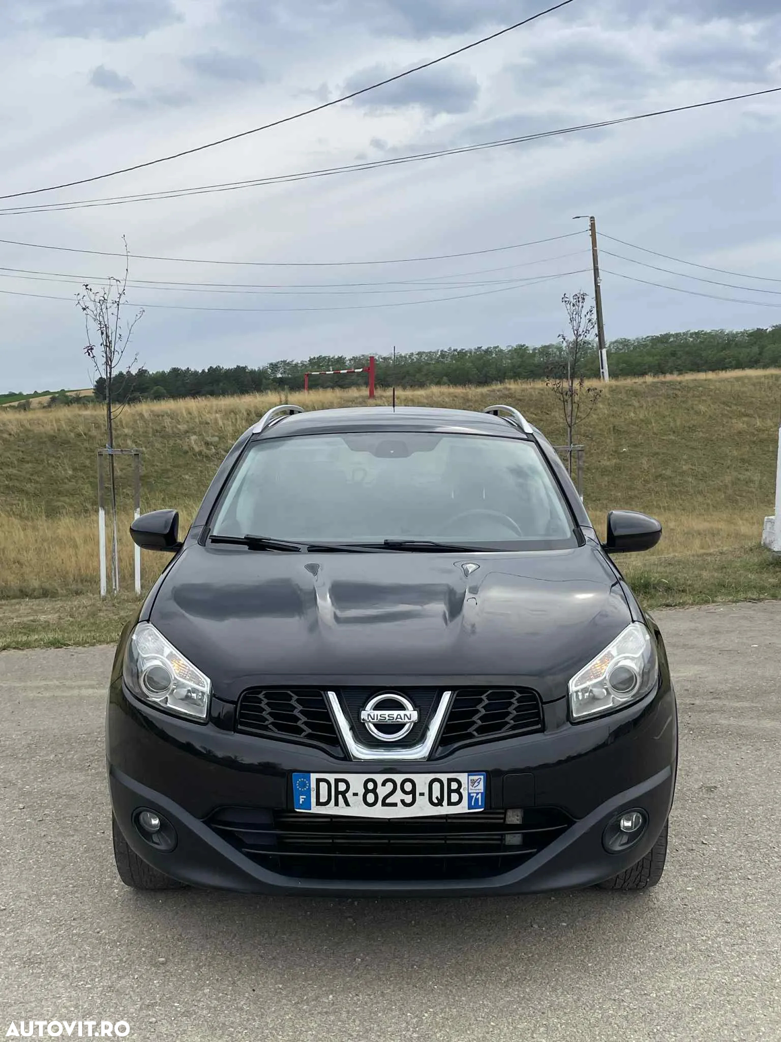 Nissan Qashqai+2 - 10