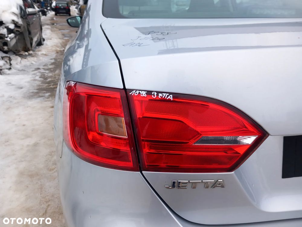 VW JETTA A6 13R LAMPA LEWA TYLNA LEWY TYŁ W KLAPE UK - 1