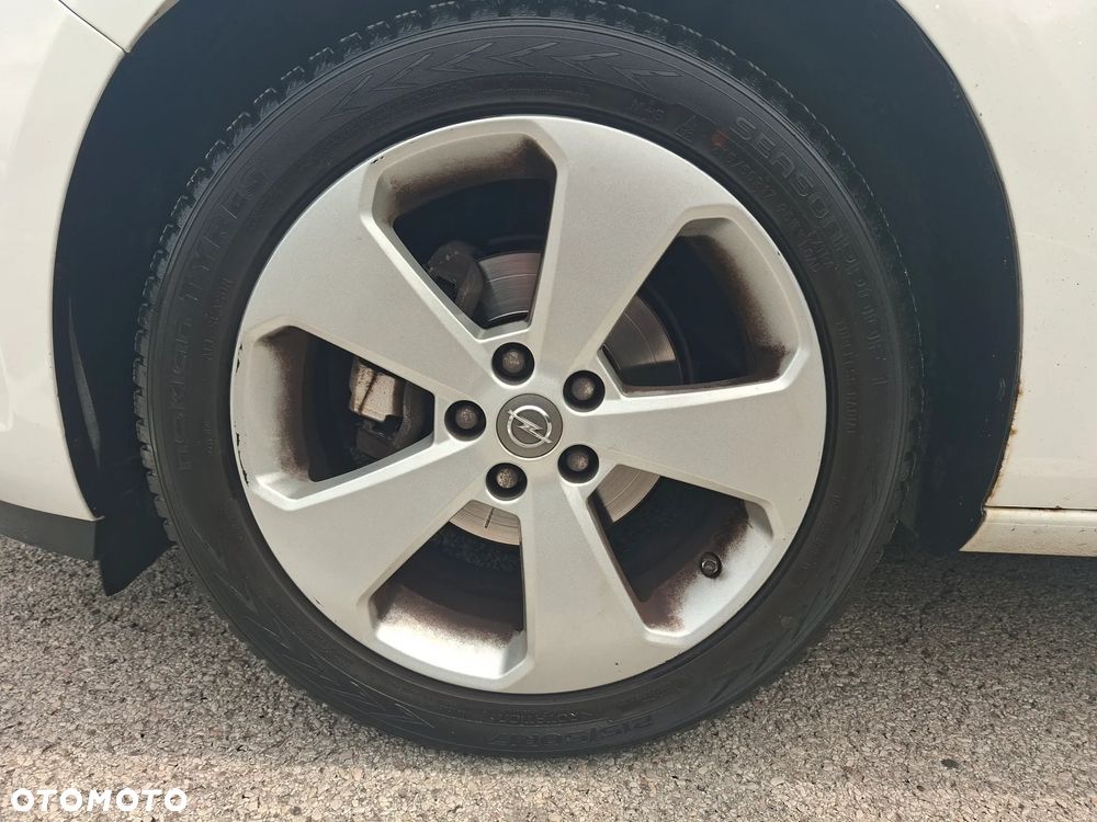 Opel Astra 1.4 T Cosmo - 14