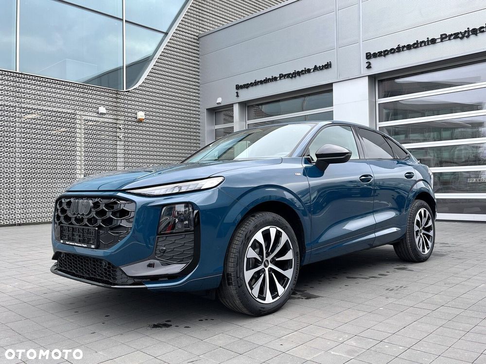 Audi Q3 Sportback - 9