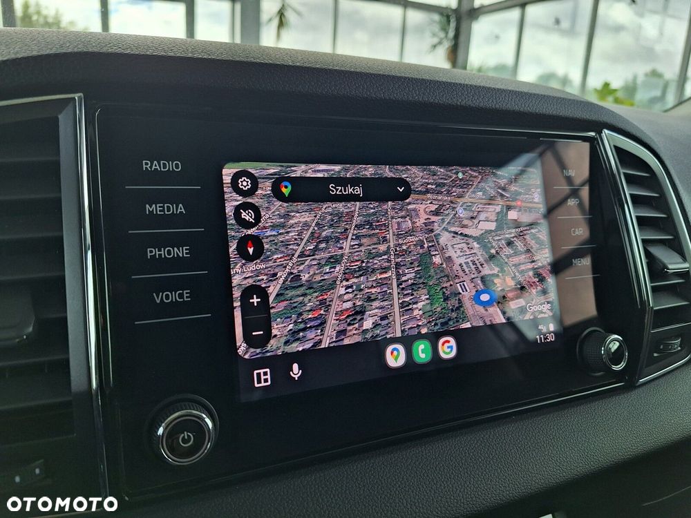 Skoda Karoq 1.5 TSI ACT 4x2 Ambition - 24