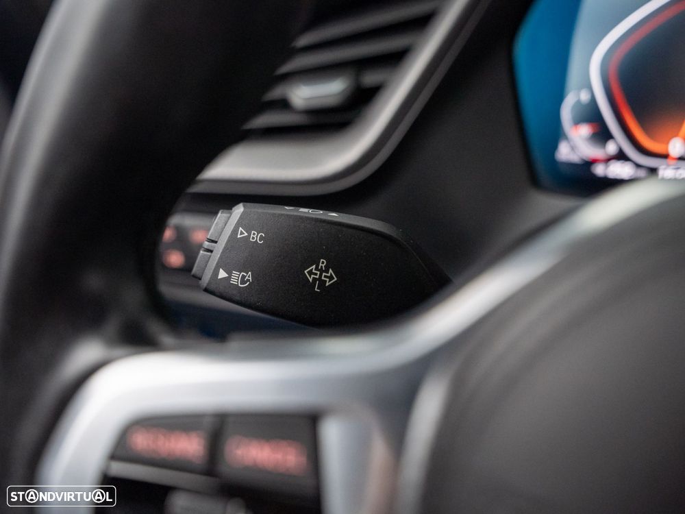BMW 116 d Pack M Auto - 24