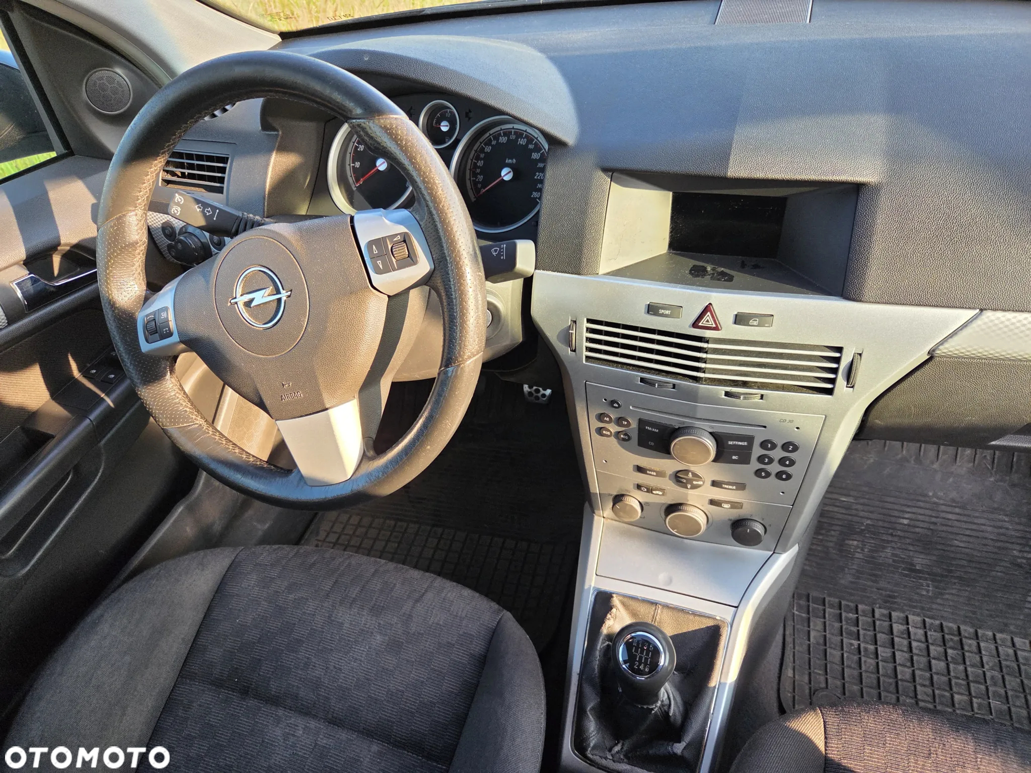 Opel Astra III 2.0 T Sport - 5
