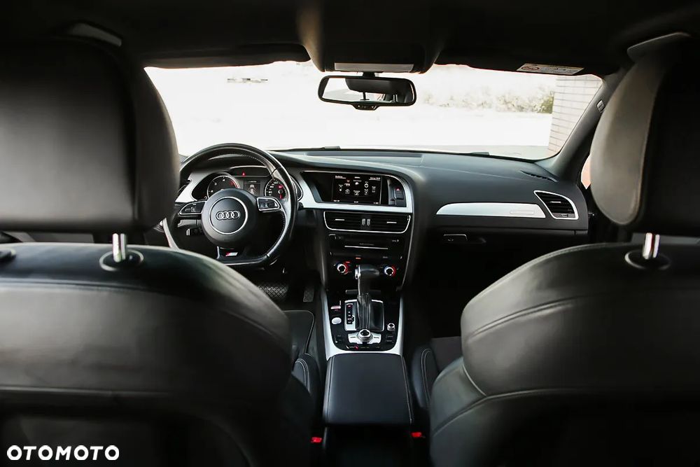 Audi A4 Avant 2.0 TDI DPF quattro S tronic S line Sportpaket - 19