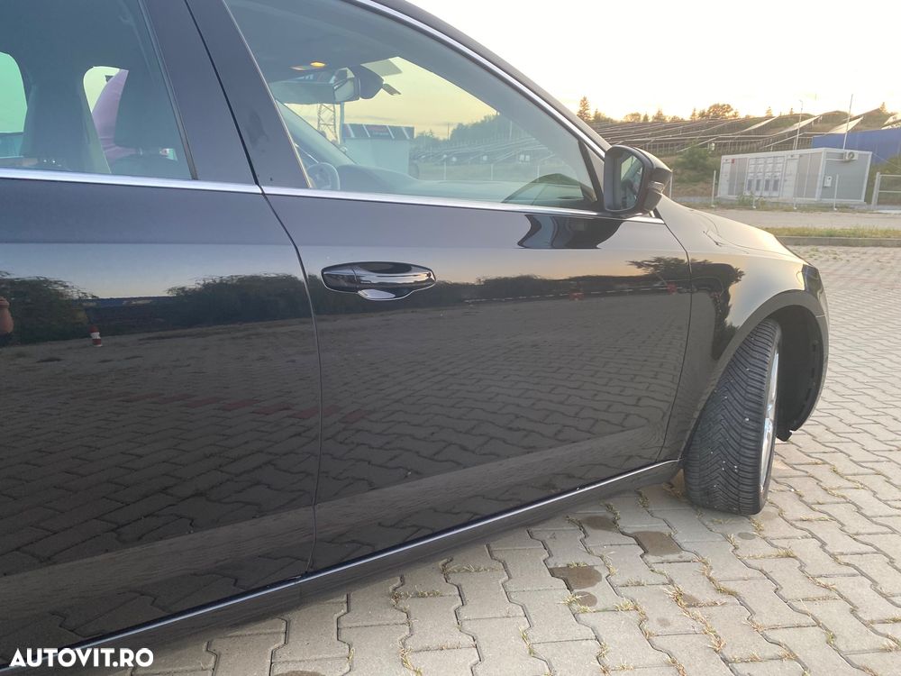 Skoda Octavia Combi Diesel 1.6 TDI DSG Style - 17