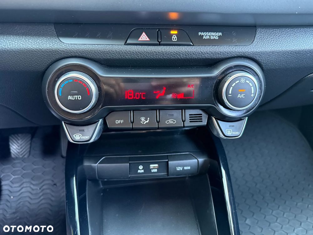 Kia Rio 1.2 Business Line - 20