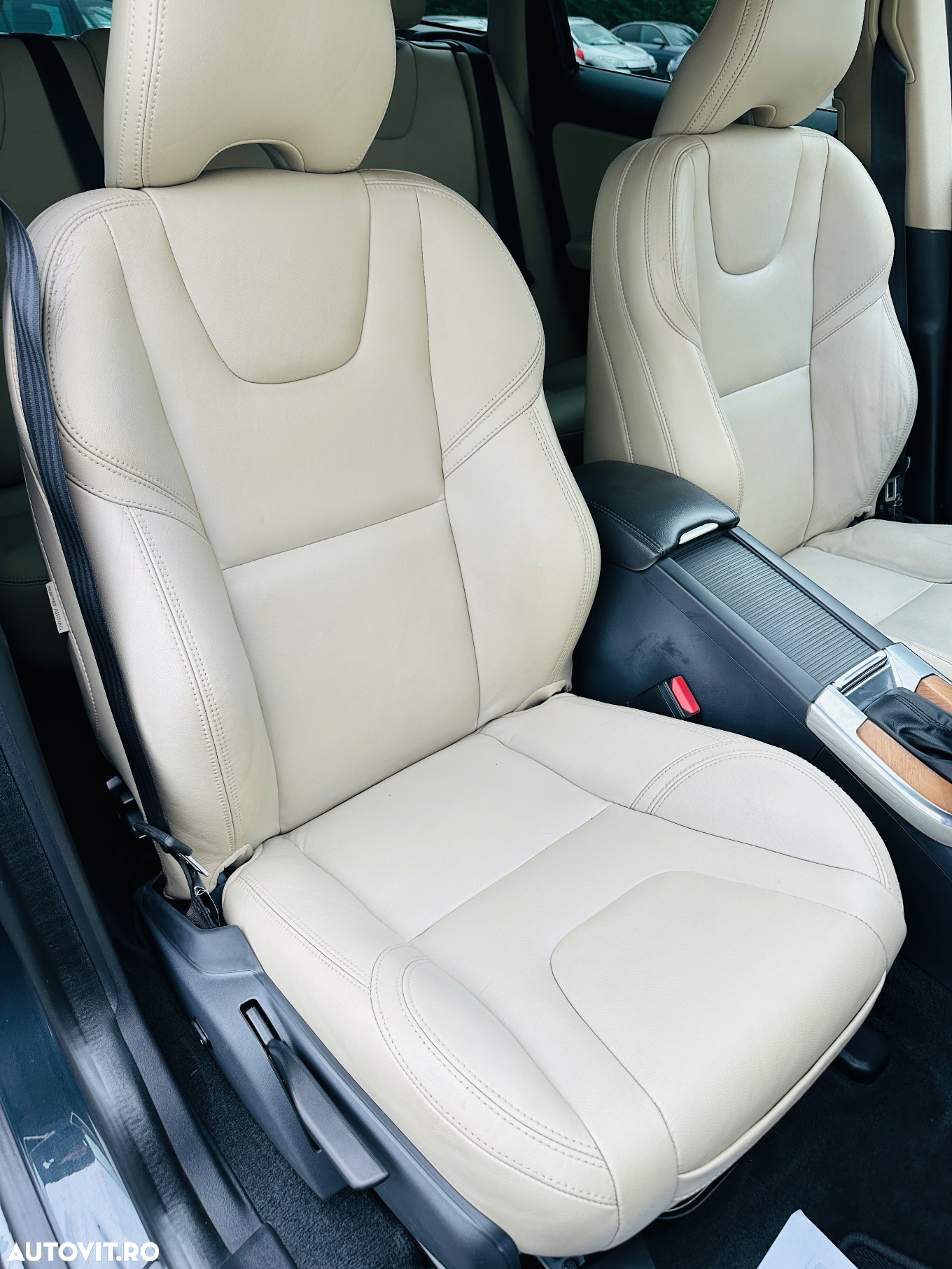 Volvo XC 60 D3 Geartronic Momentum - 14
