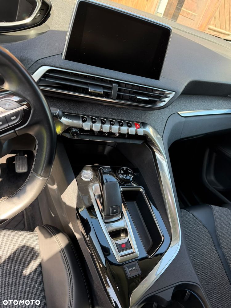 Peugeot 3008 - 3