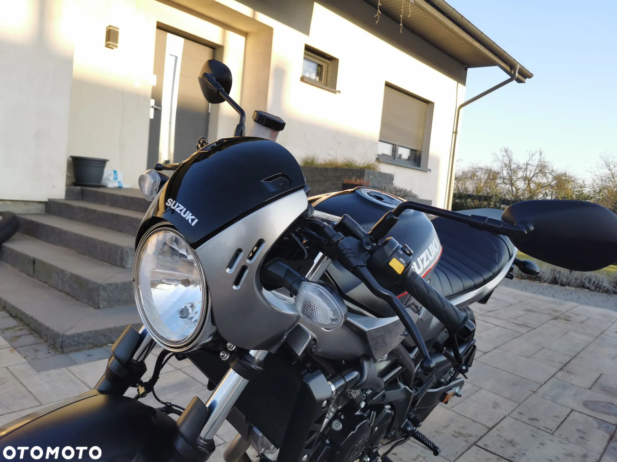Suzuki SV - 15