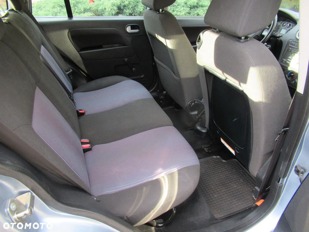 Ford Fusion 1.4 + - 33