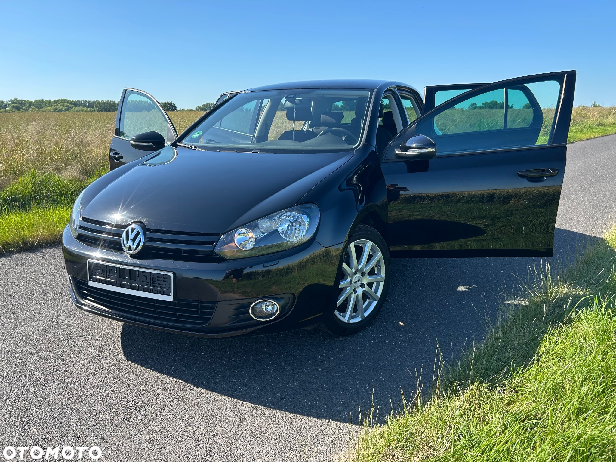 Volkswagen Golf - 25