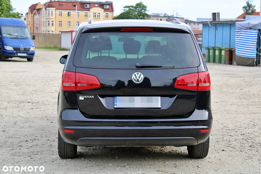 Volkswagen Sharan - 9