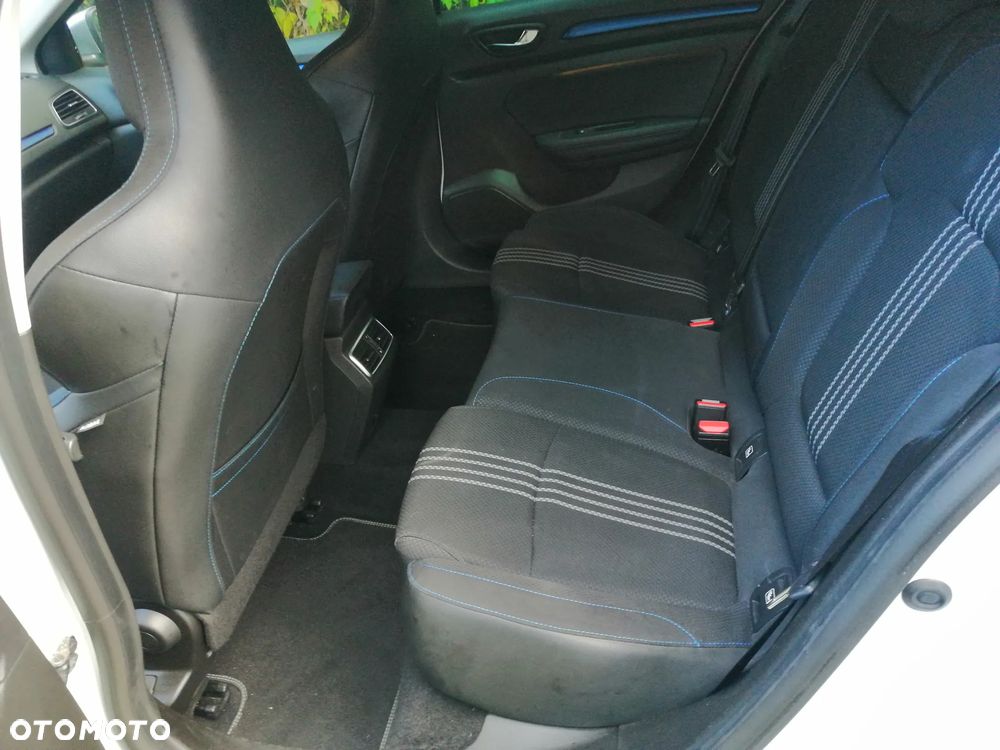 Renault Megane 1.6 TCe GT EDC - 26