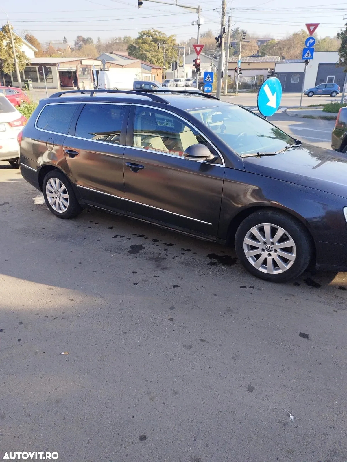 Volkswagen Passat Variant 2.0 TDI Comfortline DPF BlueMotion Technology - 4