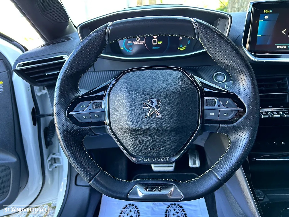 Peugeot e-208 50 kWh GT Line - 23