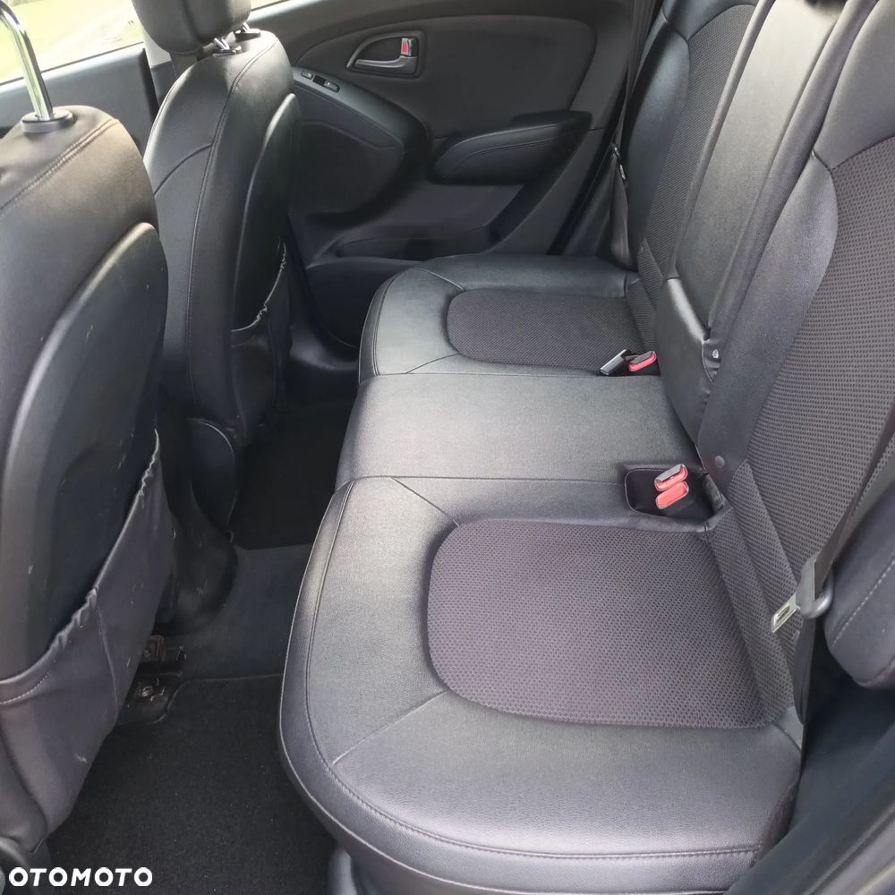 Hyundai ix35 1.7 CRDi 2WD blue Comfort - 17