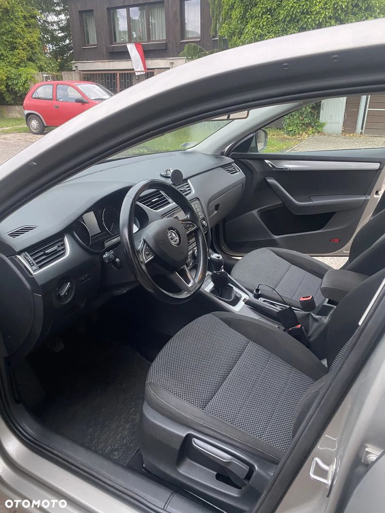 Skoda Octavia 1.4 TSI Ambition - 11