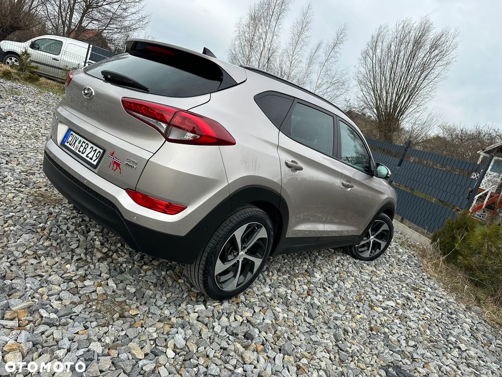 Hyundai Tucson blue 2.0 CRDi 4WD Premium - 25