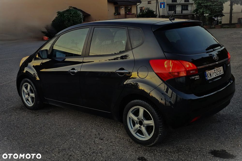 Kia Venga 1.6 CRDi 128 Business Line - 5