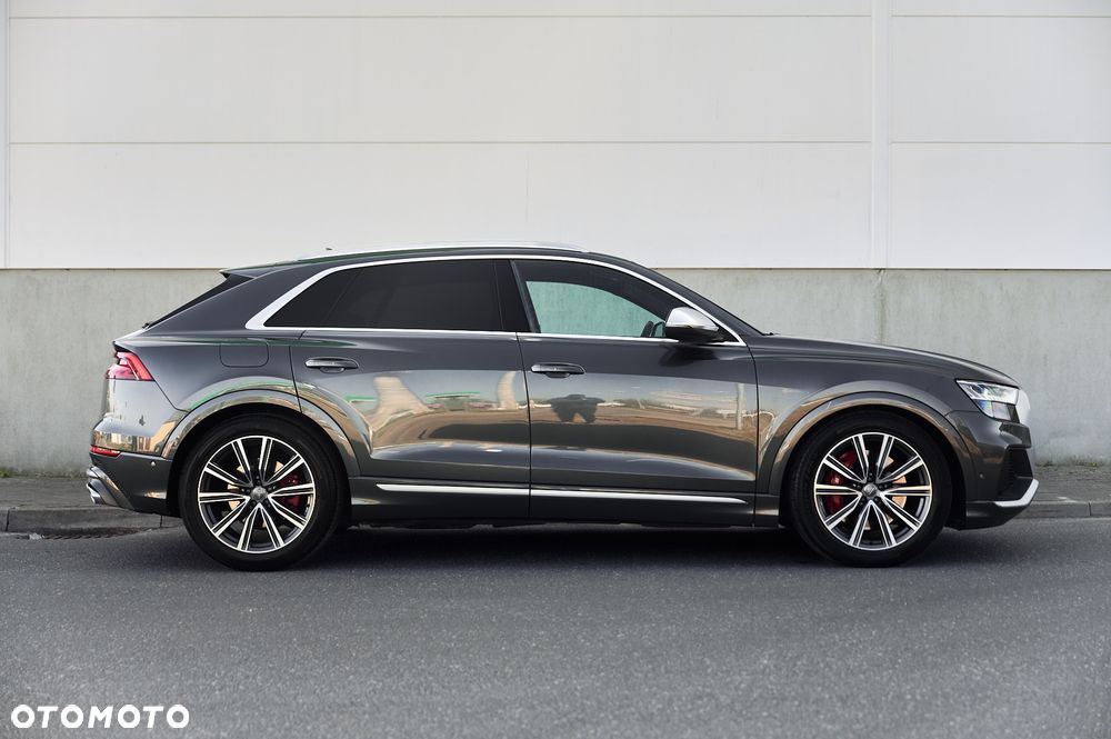 Audi SQ8 - 15