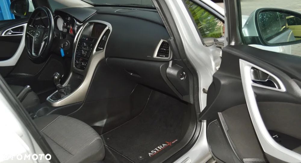 Opel Astra 1.7 CDTI - 33