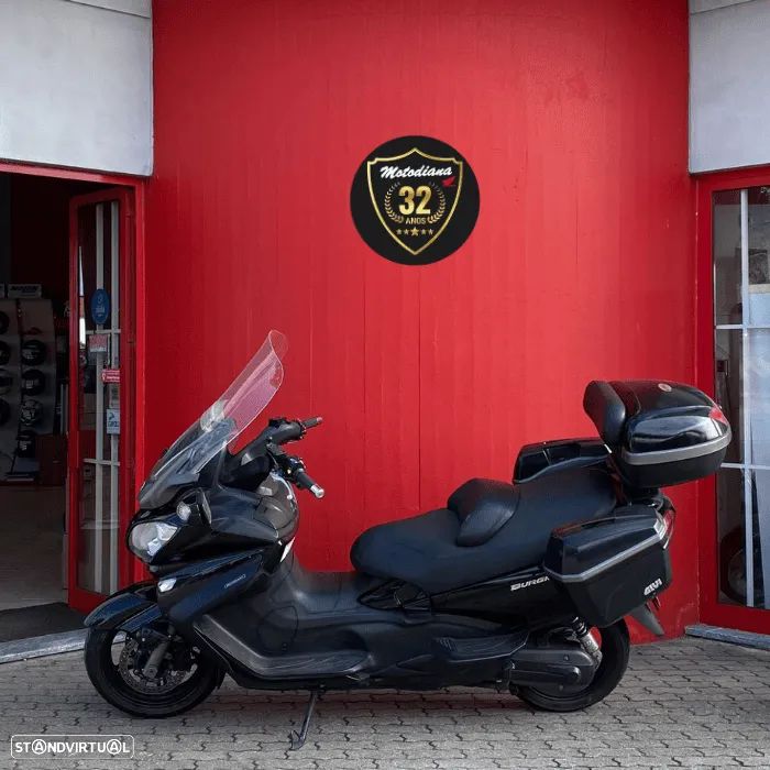 Suzuki Burgman 650 - 2