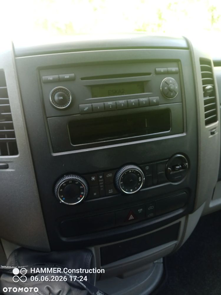 Volkswagen CRAFTER - 11