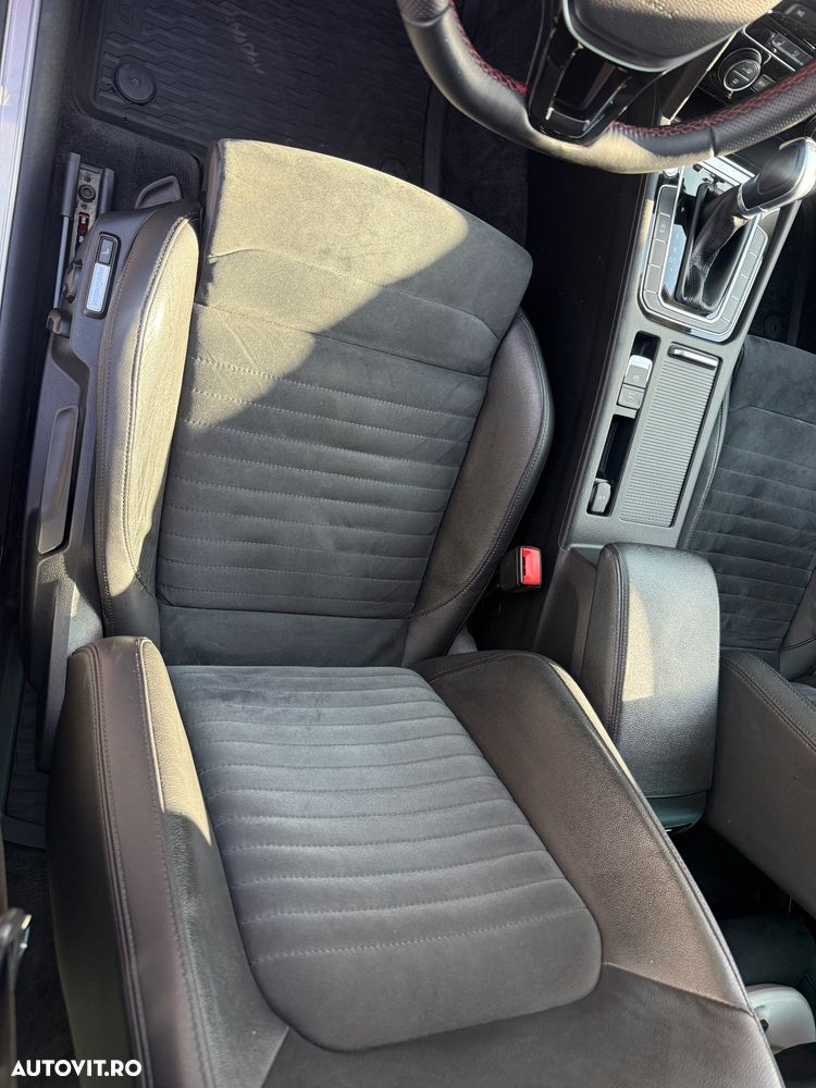 Volkswagen Passat - 8