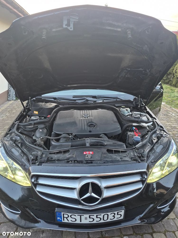 Mercedes-Benz Klasa E 220 BlueTEC 4-Matic Classic - 11
