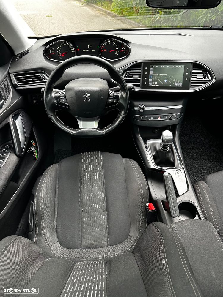Peugeot 308 HDi FAP 90 Tendance - 15
