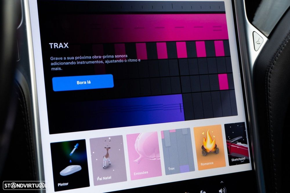 Tesla Model S Long Range AWD - 28