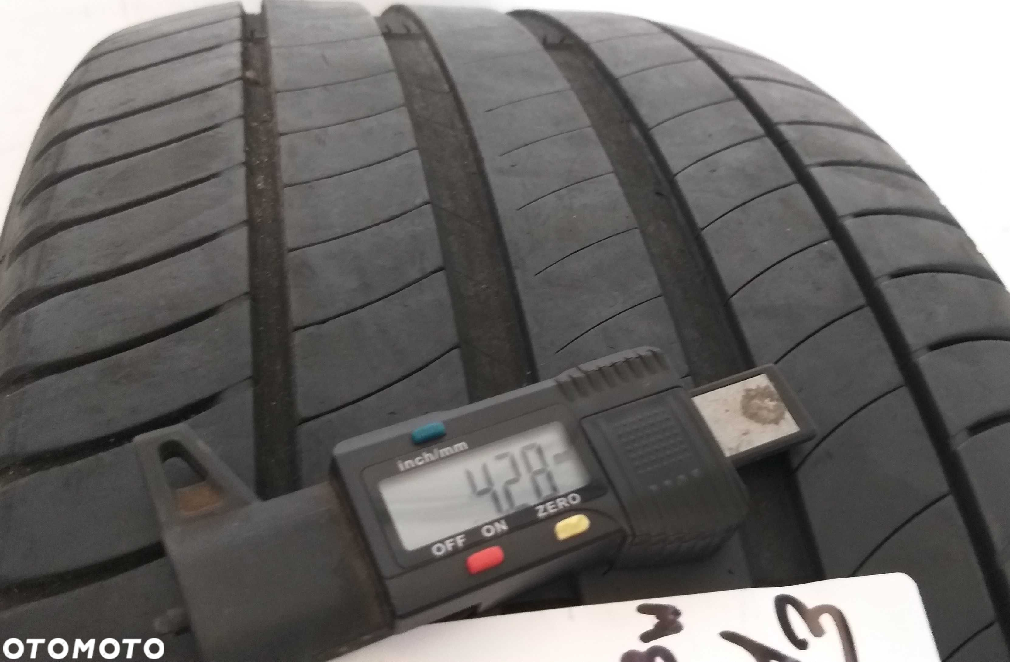 Szt 2337L Sztuka 235/45R18 98W Michelin Primacy3 2018rok - 2