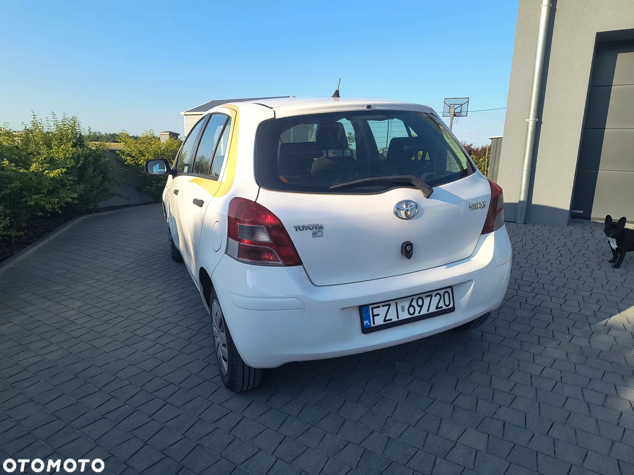 Toyota Yaris - 2