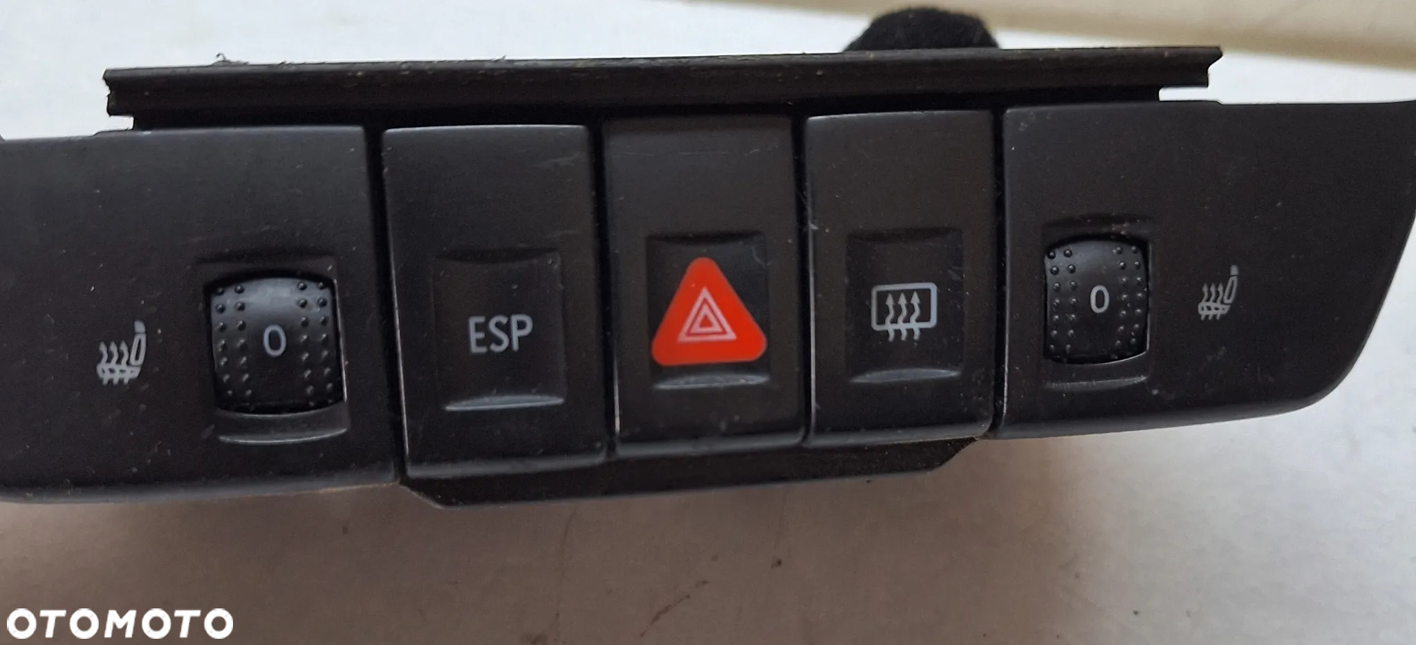PANEL PRZEŁACZNIKÓW ,AWARYJNE- VOLKSWAGEN NEW BEETLE - 2
