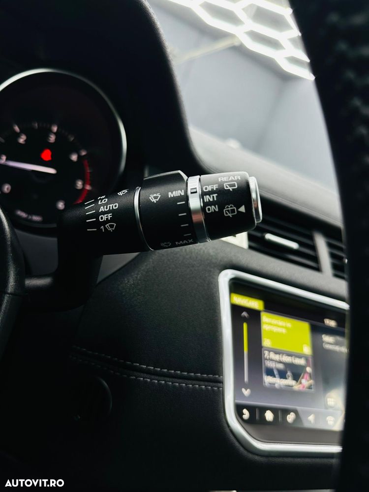 Land Rover Range Rover Evoque 2.0 D150 R-Dynamic HSE - 29