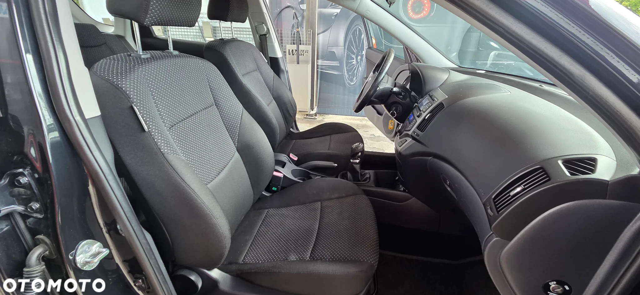 Hyundai i30 1.4 blue Comfort - 35