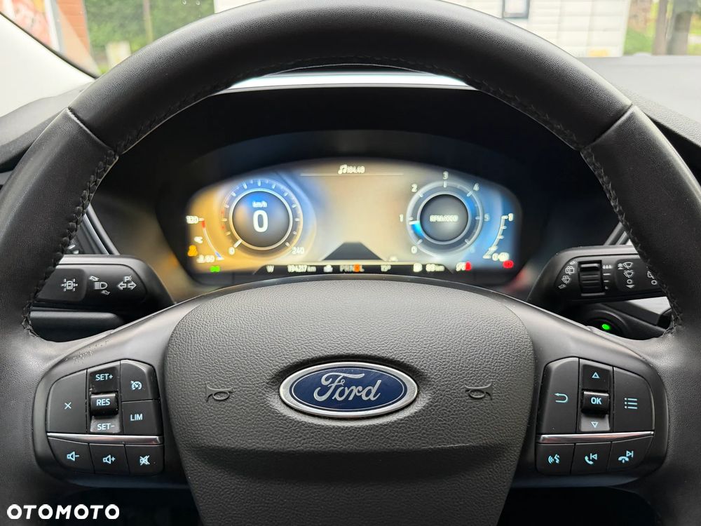 Ford Kuga 2.0 EcoBlue 4x4 TITANIUM - 39