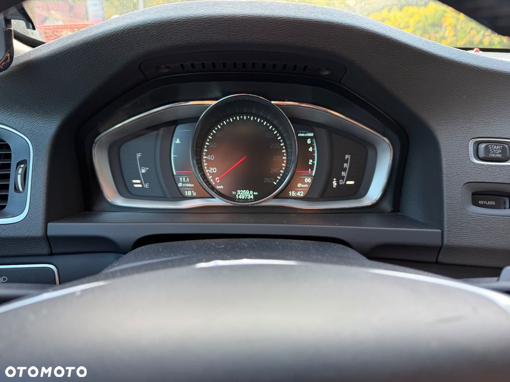 Volvo S60 - 16