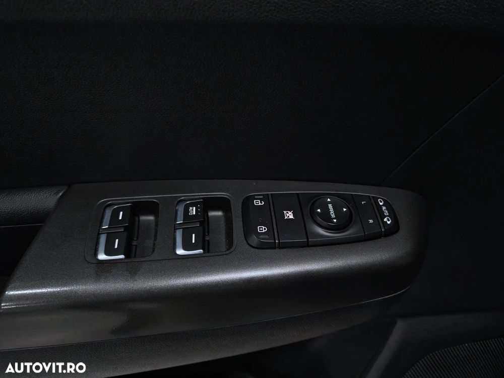 Kia Sportage 1.6 CRDI AWD DCT VISION - 24