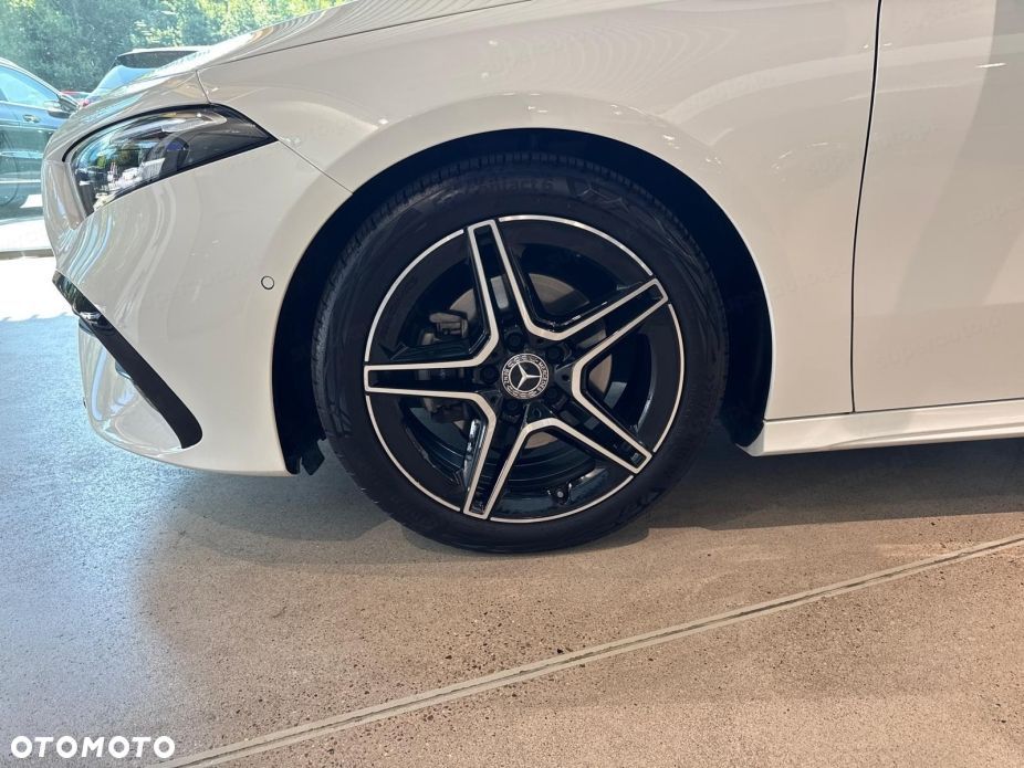 Mercedes-Benz Klasa A 220 d AMG Line 8G-DCT - 17