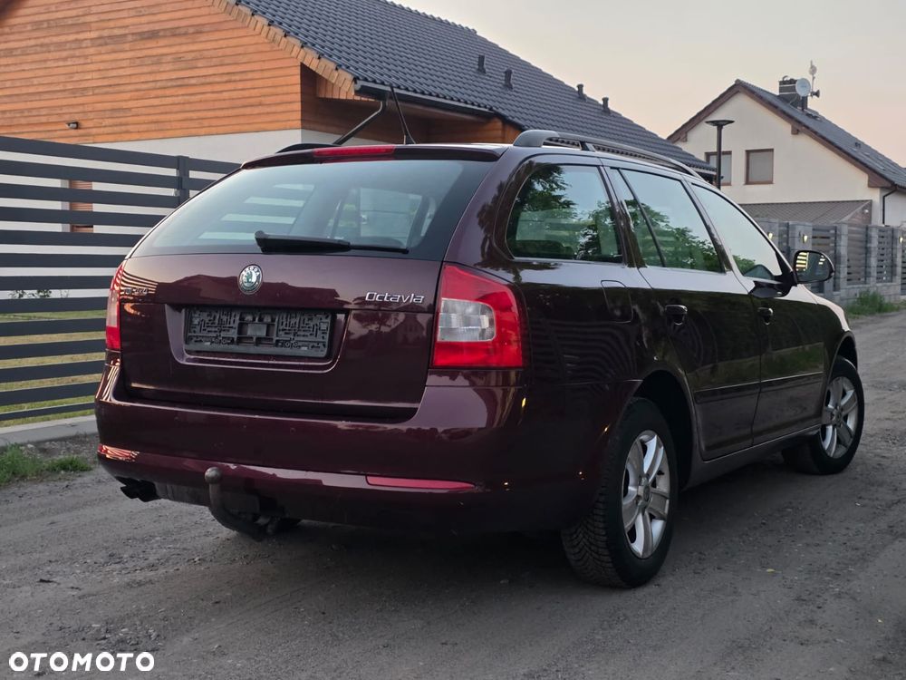 Skoda Octavia 1.6 TDI 4x4 Ambition - 6